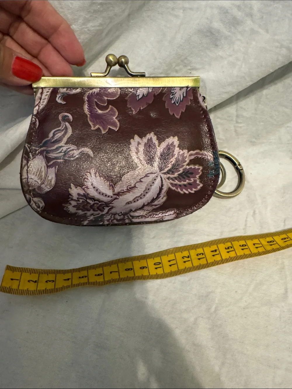 Patricia Nash Floral Embossed Key & Card Holder coin purse in Burgundy and Teal - Picture 3 of 4